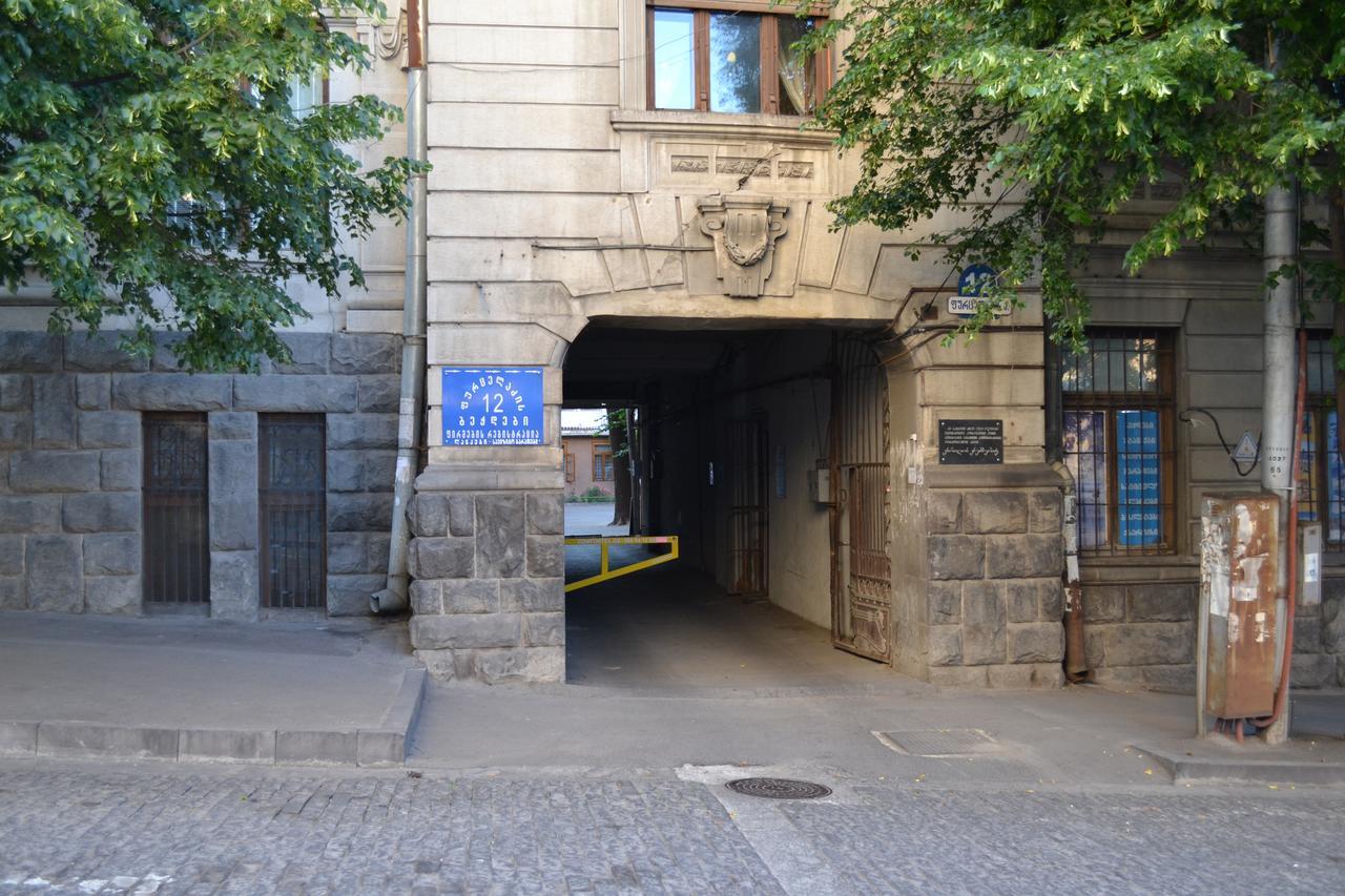 Tbilisi Apartment 2 Ngoại thất bức ảnh