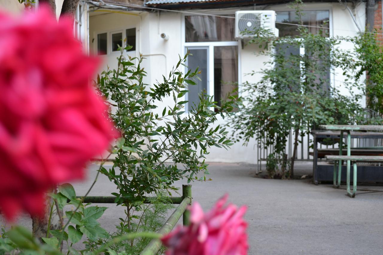 Tbilisi Apartment 2 Ngoại thất bức ảnh